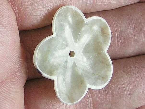 Flower 208 - (9525)